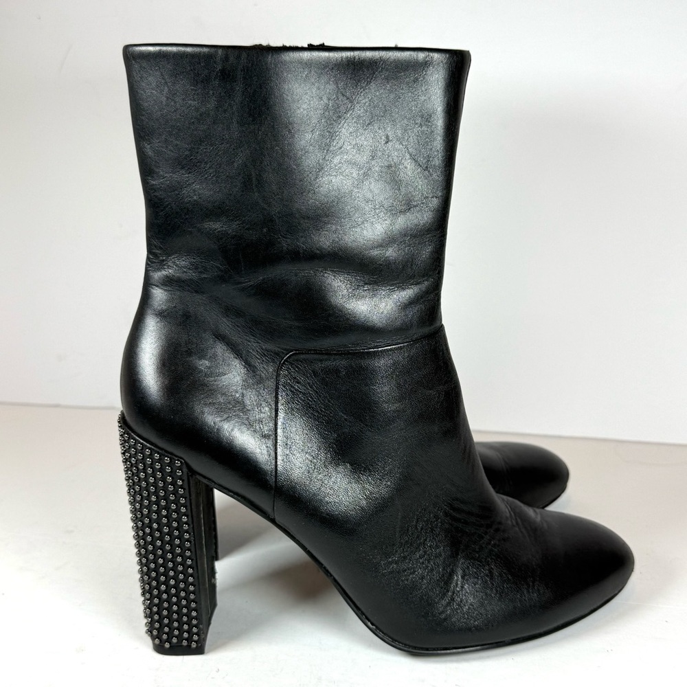 Halston Boots Women’s Black Leather Ankle Boots Size 7.5